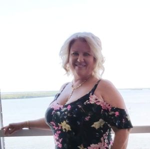 Meet your Posher, Mandy